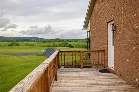 11 Meadowbrook Drive Stuarts Draft VA 24477