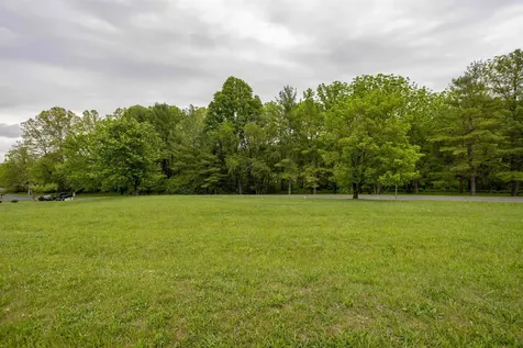 11 Meadowbrook Drive Stuarts Draft VA 24477