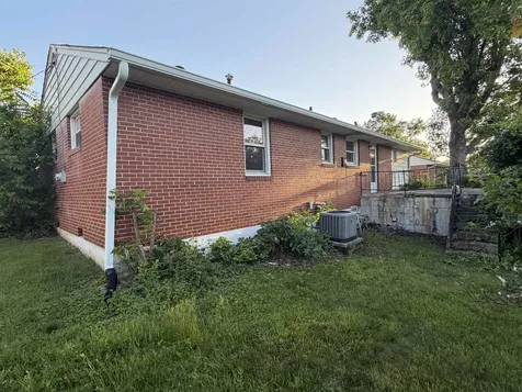 406 Linden Drive Staunton VA 24401