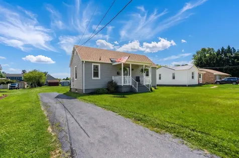 316 North River Road Bridgewater VA 22812