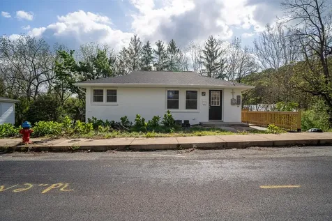 1205 Burnett Street Staunton VA 24401