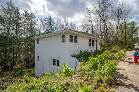 1205 Burnett Street Staunton VA 24401