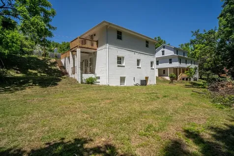 1205 Burnett Street Staunton VA 24401