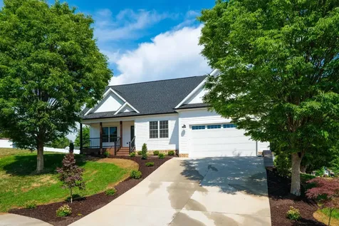 1005 High Point Court Waynesboro VA 22980