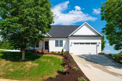 1005 High Point Court Waynesboro VA 22980