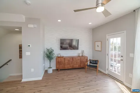 245 Cheshire Lane Waynesboro VA 22980