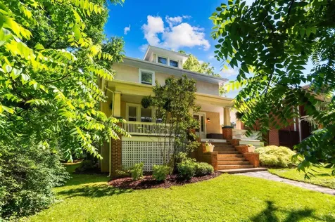 402 Churchville Avenue Staunton VA 24401