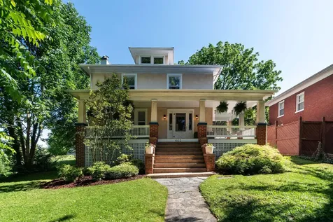 402 Churchville Avenue Staunton VA 24401