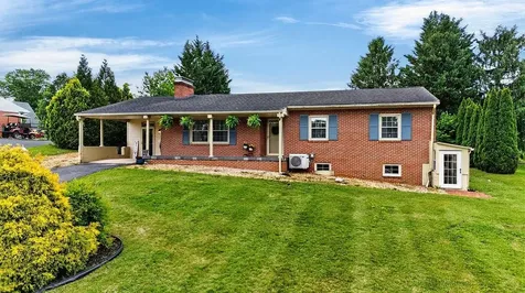 151 Sunset Drive Waynesboro VA 22980