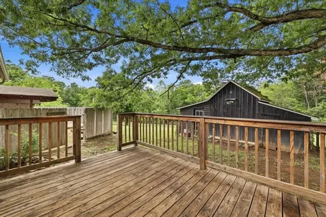 1296 New Hope Road Staunton VA 24401