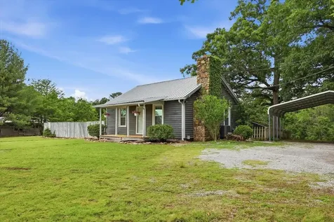 1296 New Hope Road Staunton VA 24401