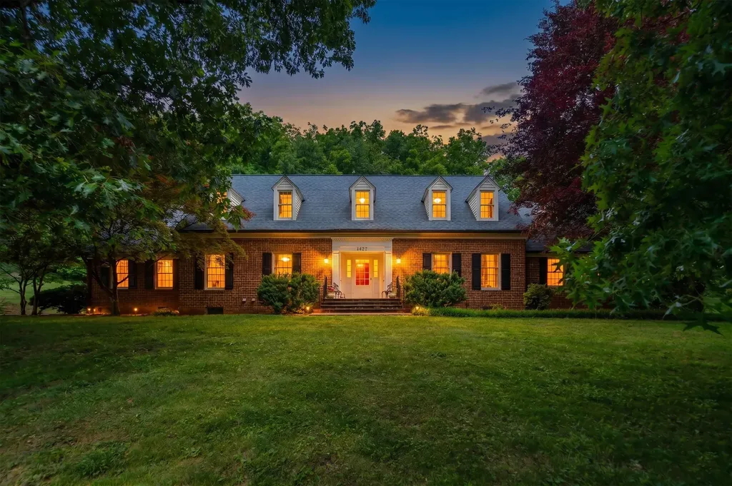 1430 Dogwood Road Staunton VA 24401