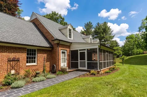 1430 Dogwood Road Staunton VA 24401