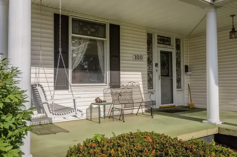 100 Ashby Avenue Elkton VA 22827