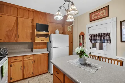 100 Ashby Avenue Elkton VA 22827