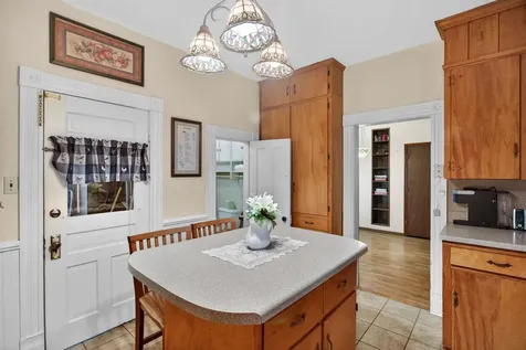 100 Ashby Avenue Elkton VA 22827