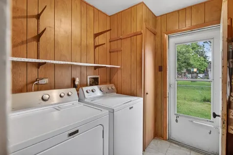 100 Ashby Avenue Elkton VA 22827