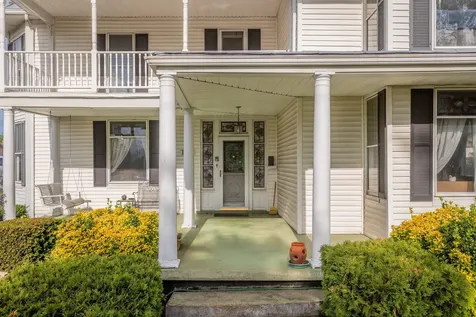 100 Ashby Avenue Elkton VA 22827