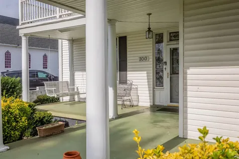 100 Ashby Avenue Elkton VA 22827