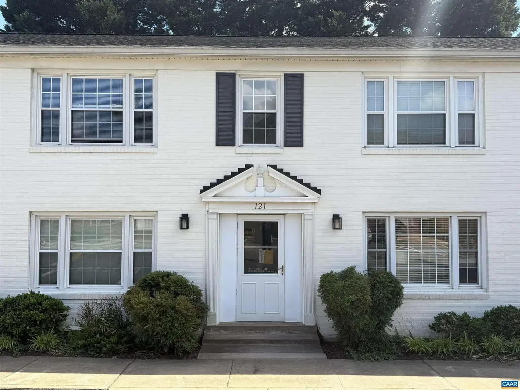 121 Hessian Hills Ridge Charlottesville VA 22901
