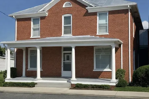206 Main Street Dayton VA 22821