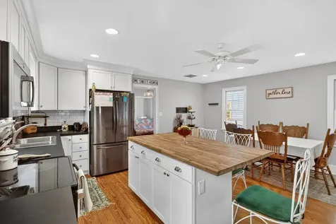 234 Main Street N Woodstock VA 22664