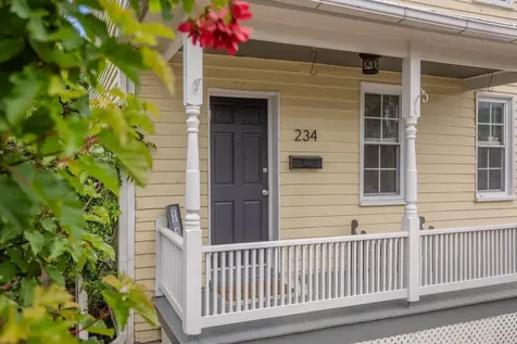 234 Main Street N Woodstock VA 22664