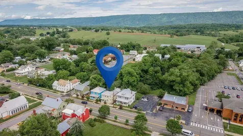 234 Main Street N Woodstock VA 22664