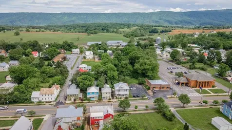 234 Main Street N Woodstock VA 22664