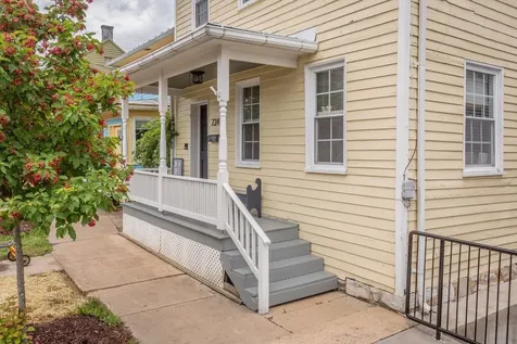 234 Main Street N Woodstock VA 22664