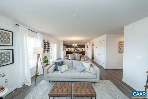 15 Lookover Terrace Stuarts Draft VA 24477