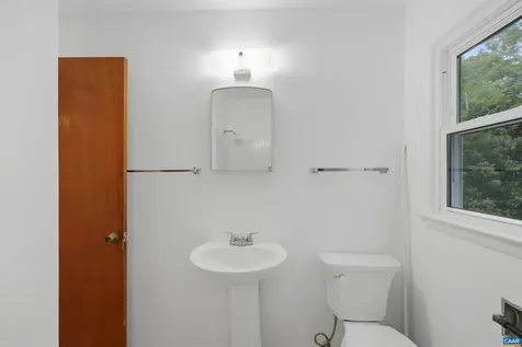 2238 Banbury Street Charlottesville VA 22901