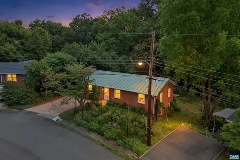 2238 Banbury Street Charlottesville VA 22901