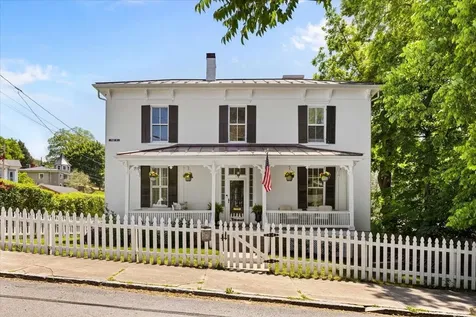 119 Points Street Staunton VA 24401