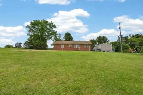 7827 Lee Highway N Raphine VA 24472