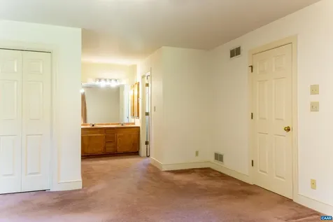 570 Forrest Road Charlottesville VA 22902