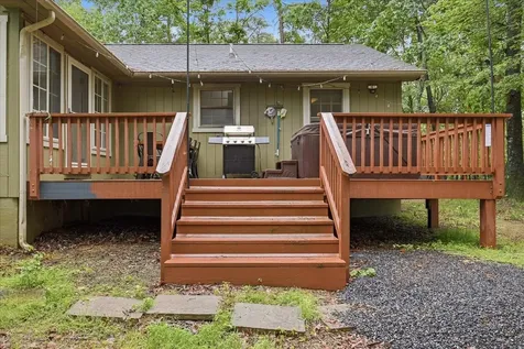 323 Palmer Road Basye VA 22810