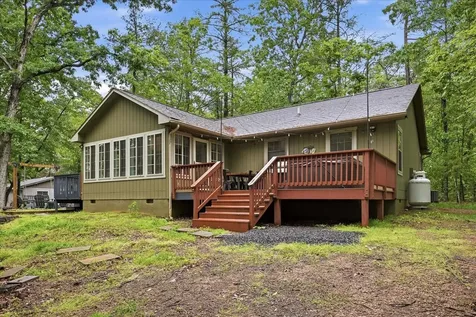 323 Palmer Road Basye VA 22810