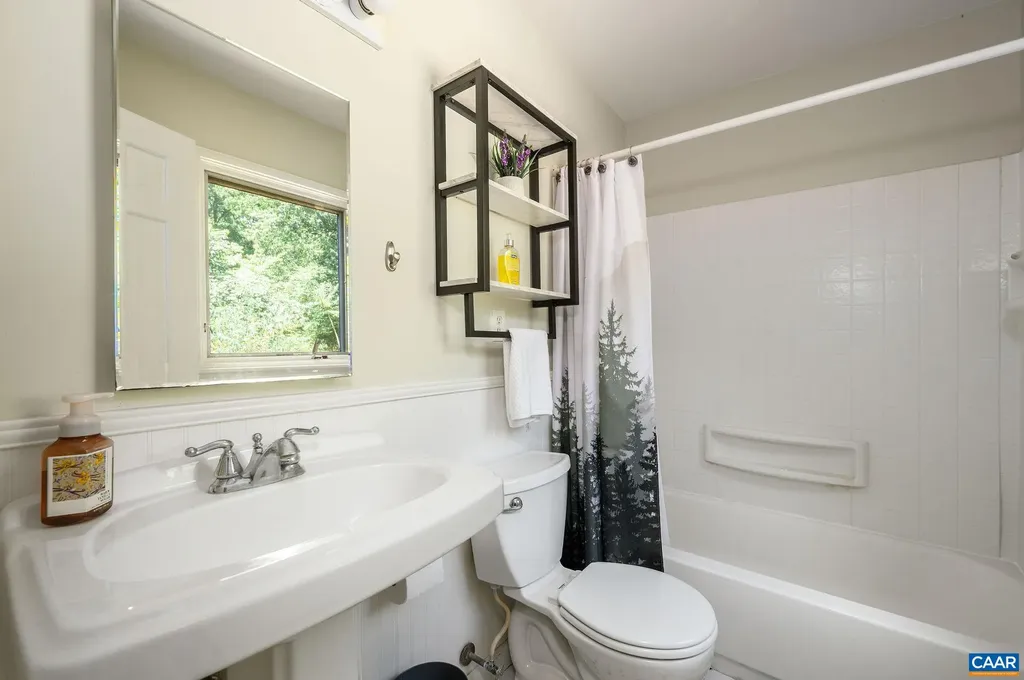 394 Pasturegate Lane Stanardsville VA 22973