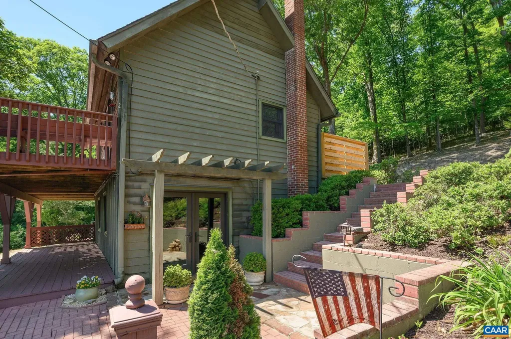 394 Pasturegate Lane Stanardsville VA 22973