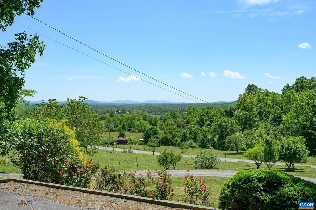 394 Pasturegate Lane Stanardsville VA 22973