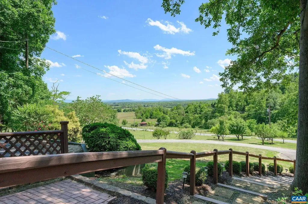 394 Pasturegate Lane Stanardsville VA 22973