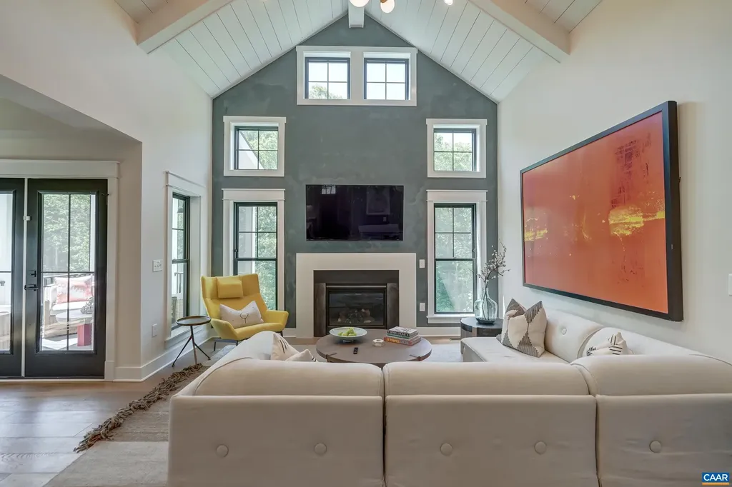 3327 Rowcross Street Crozet VA 22932