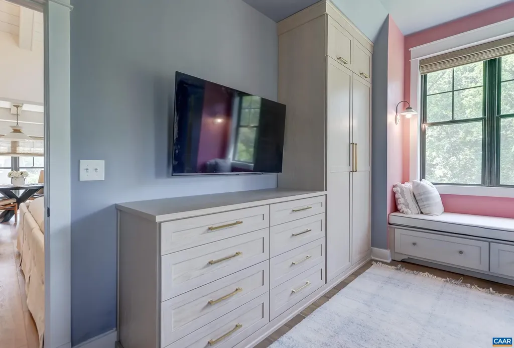 3327 Rowcross Street Crozet VA 22932