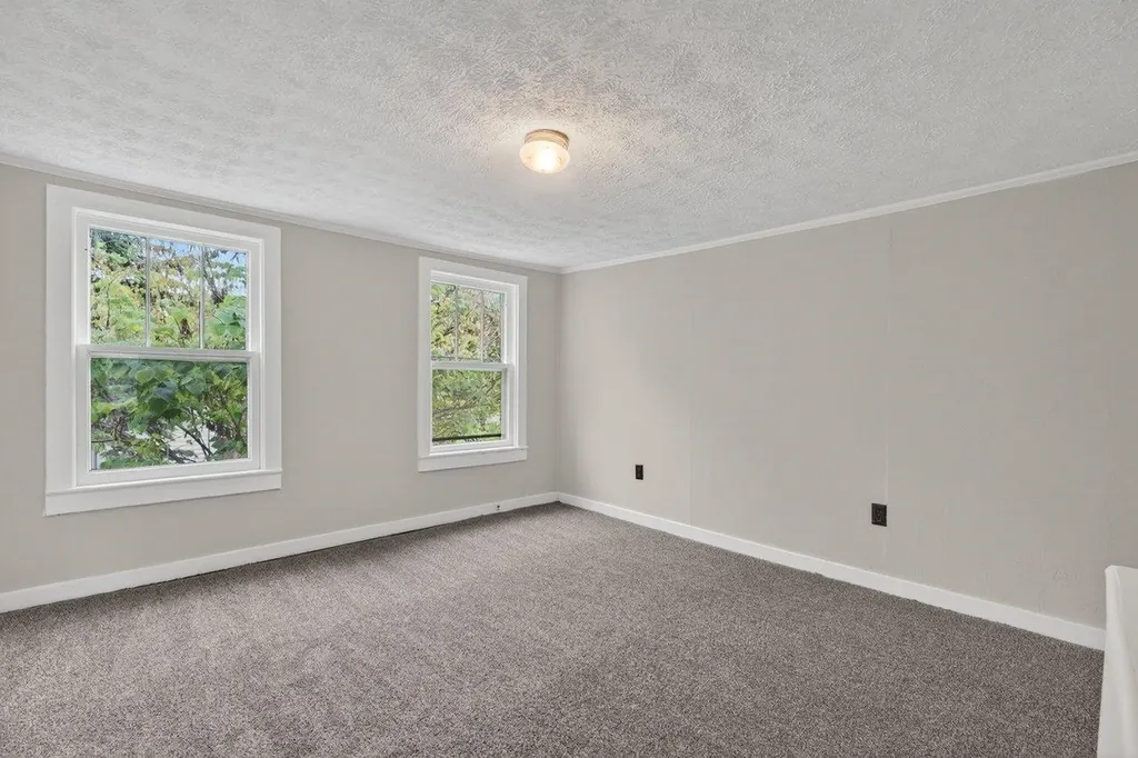 16863 Prospect Avenue E Elkton VA 22827