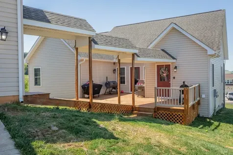 351 Rayann Lane Broadway VA 22815