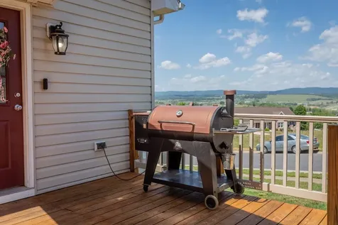 351 Rayann Lane Broadway VA 22815