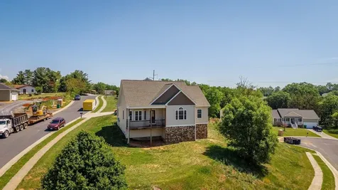 351 Rayann Lane Broadway VA 22815