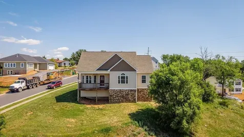 351 Rayann Lane Broadway VA 22815