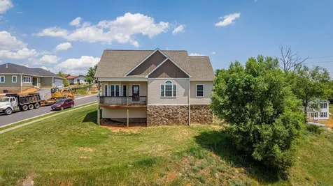 351 Rayann Lane Broadway VA 22815